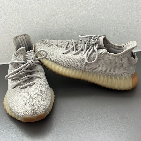 Yeezy Boost 350 V2 Sesame - size 8 - Picture 2 of 7